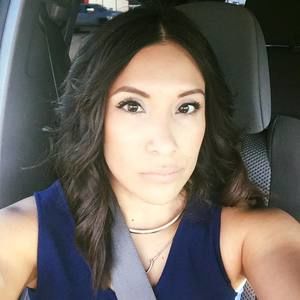 Meet your Posher, Ana